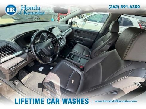 Used 2018 Honda Odyssey Touring image 4