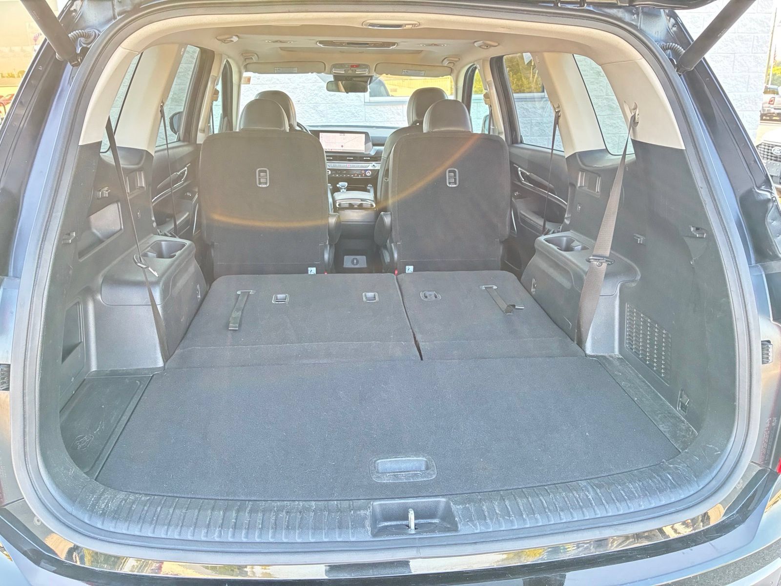 Used 2025 Kia Telluride S FWD image 17