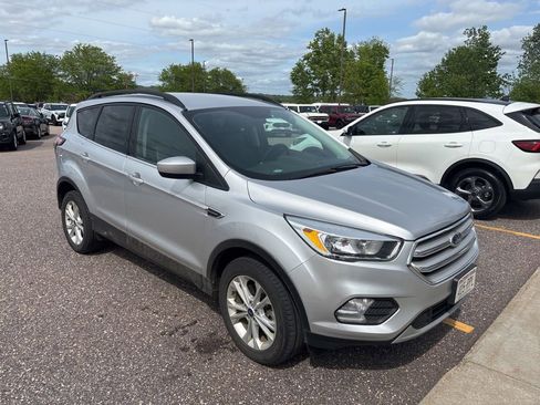Used 2018 Ford Escape SE AWD/4WD image 4