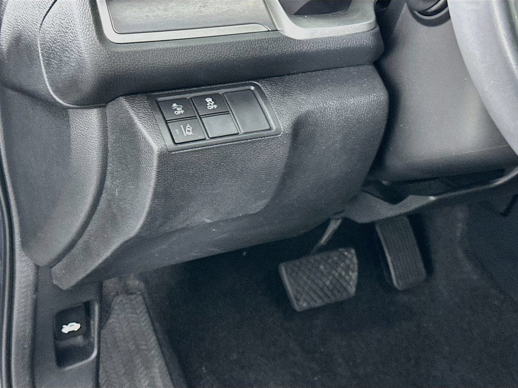 Used 2016 Honda Civic Touring image 10