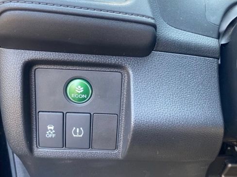 Used 2016 Honda HR-V EX-L image 6