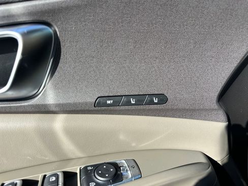 New 2026 Kia Carnival SX image 12