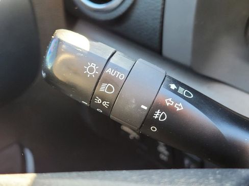 Used 2019 Toyota Tundra SR5 image 32