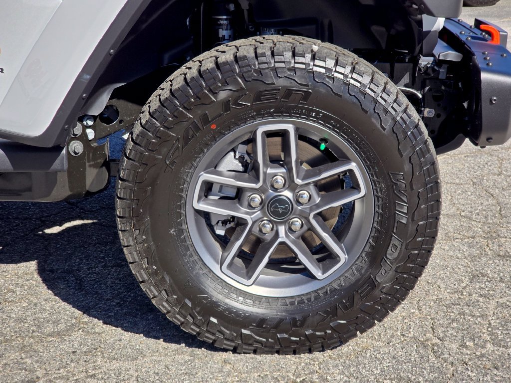 New 2026 Jeep Gladiator Mojave AWD/4WD image 13