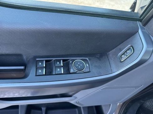 Used 2021 Ford F150 XLT image 11