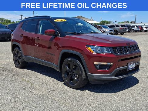 Used 2021 Jeep Compass Latitude w/ Sun and Sound Group AWD/4WD image 1