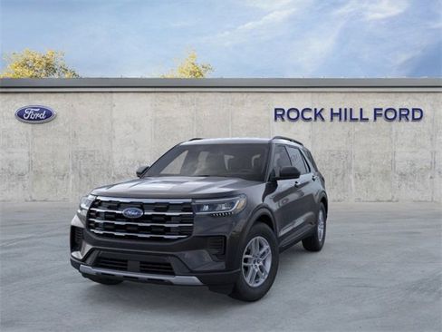 New 2026 Ford Explorer Active image 3