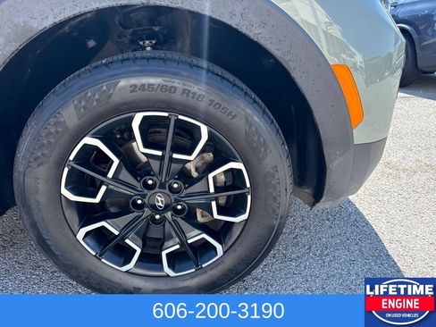 Used 2023 Hyundai Santa Cruz SEL AWD/4WD image 6