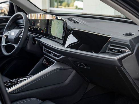 New 2026 Audi Q5 Premium Plus AWD/4WD image 32