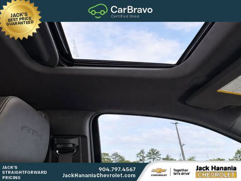 Certified 2022 GMC Sierra 1500 AT4 w/ AT4 Premium Package AWD/4WD image 17