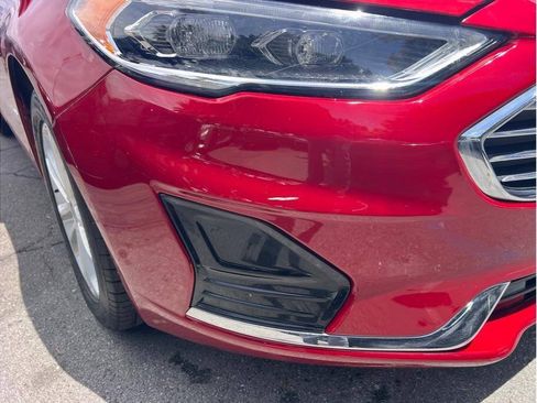 Used 2019 Ford Fusion SEL FWD image 14