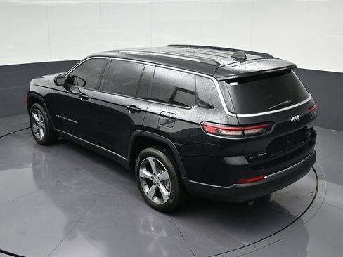 Used 2021 Jeep Grand Cherokee L Limited AWD/4WD image 15
