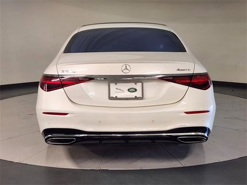 Used 2022 Mercedes-Benz S 580 4MATIC Sedan image 10