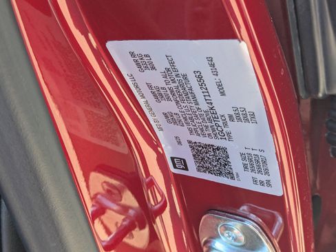 Used 2026 Chevrolet Colorado Trail Boss image 33