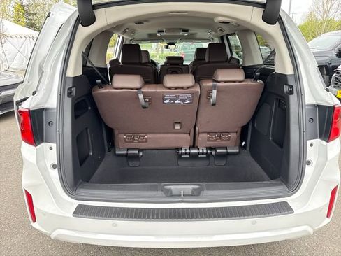 New 2026 Honda Odyssey Touring image 13