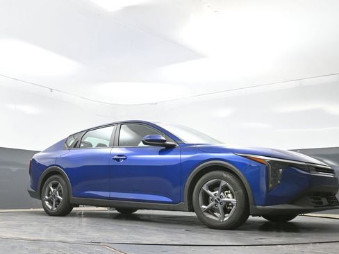 Used 2025 Kia K4 FWD image 48