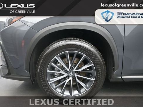 Certified 2025 Lexus NX 250 FWD w/ Accessory Package (Z1) image 9