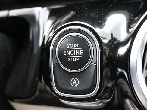 Used 2022 Mercedes-Benz GLA 250 w/ Premium Package Lite image 20