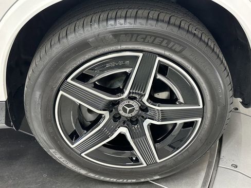 Certified 2025 Mercedes-Benz GLC 300 4MATIC image 22