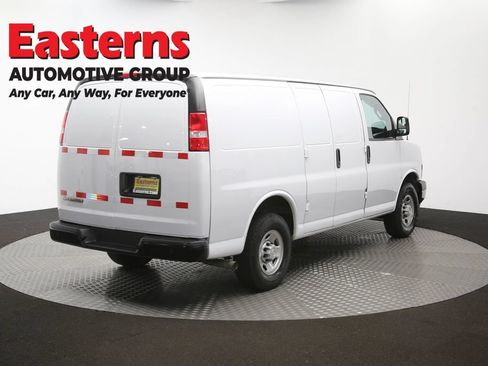 Used 2021 Chevrolet Express 2500 RWD image 37