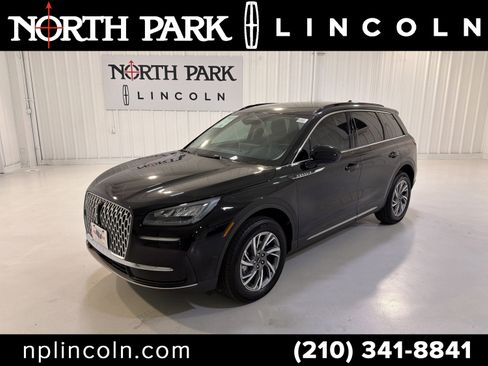 New 2026 Lincoln Corsair Premiere FWD image 1