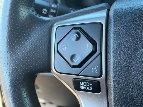 Used 2024 Toyota 4Runner SR5 AWD/4WD image 12