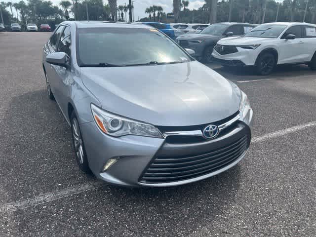 Used 2015 Toyota Camry XLE w/ Moonroof Package FWD image 7