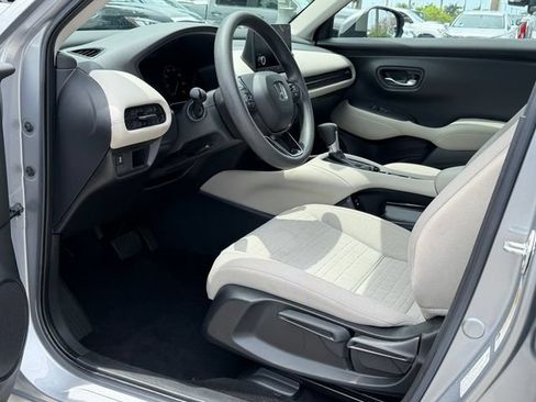 Used 2025 Honda HR-V LX image 13