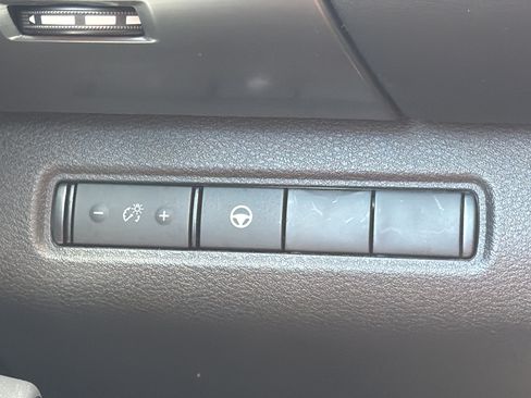 Used 2024 Nissan Pathfinder Rock Creek AWD/4WD image 15