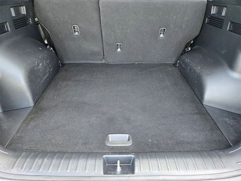 Used 2023 Hyundai Tucson SE image 28