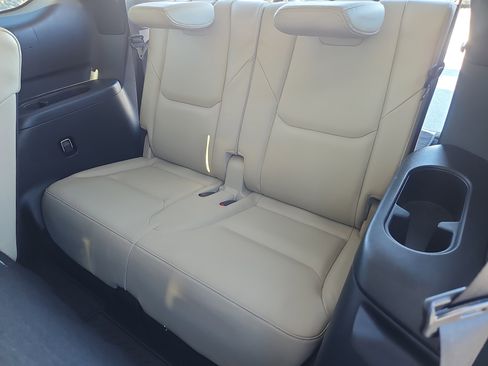 Used 2019 MAZDA CX-9 Touring w/ Touring Premium Package image 31