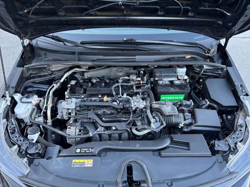 Used 2023 Toyota Corolla LE image 29