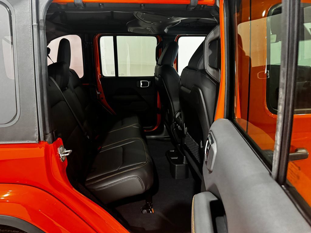 New 2026 Jeep Wrangler Unlimited Sahara AWD/4WD image 21