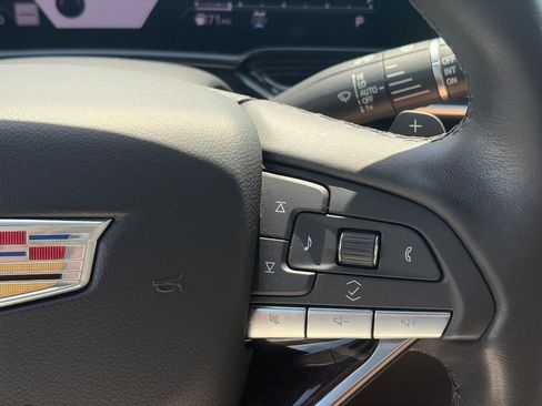 Used 2021 Cadillac Escalade Sport w/ Driver Assist Tech Package AWD/4WD image 27
