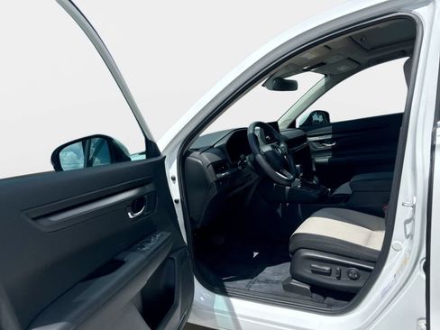 Used 2024 Honda CR-V EX image 10