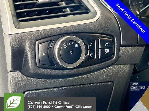 Used 2024 Ford Edge SEL w/ Convenience Package AWD/4WD image 19