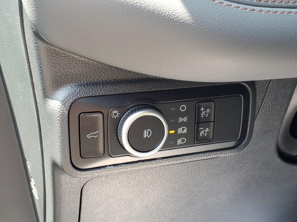 New 2026 Ford Explorer Active w/ Active Comfort Package AWD/4WD image 19