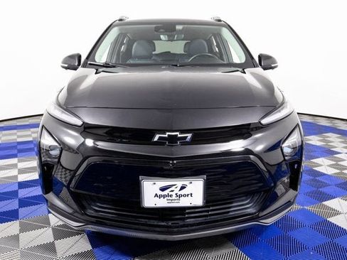 Used 2022 Chevrolet Bolt EUV Premier image 2