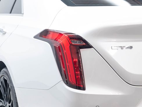 Used 2020 Cadillac CT4 Premium Luxury RWD image 41