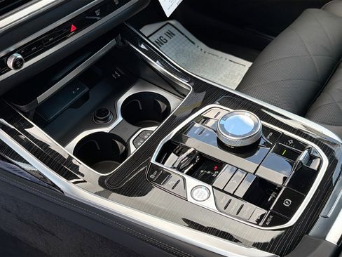 New 2026 BMW X7 xDrive40i w/ Executive Package image 31