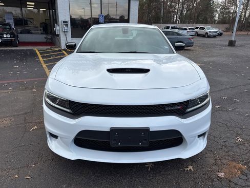 Used 2023 Dodge Charger GT image 3