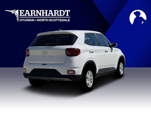 New 2026 Hyundai Venue SE FWD image 7