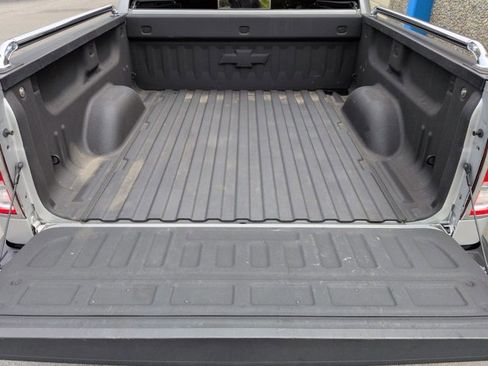 Used 2018 Chevrolet Silverado 1500 LTZ w/ LTZ Plus Package AWD/4WD image 10