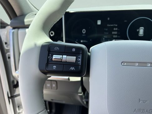 New 2026 Hyundai Santa Fe Limited FWD image 32