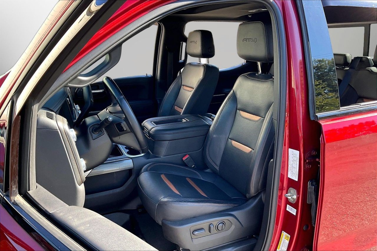 Used 2022 GMC Sierra 1500 AT4 w/ AT4 Premium Package AWD/4WD image 21