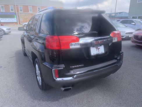 Used 2017 GMC Terrain SLT FWD image 3