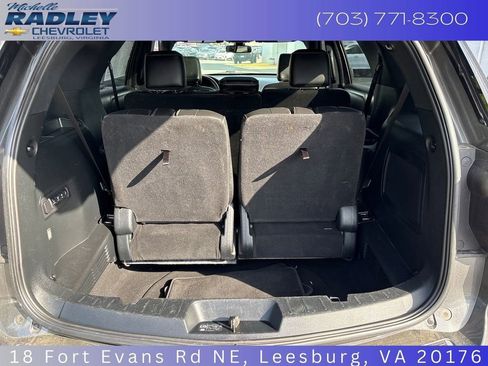 Used 2018 Ford Explorer Platinum AWD/4WD image 11