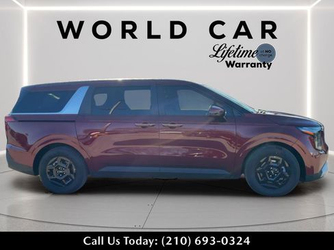 New 2026 Kia Carnival LXS image 2