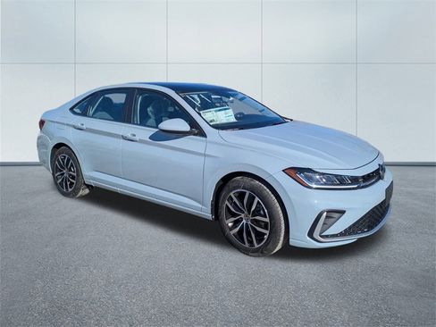 New 2026 Volkswagen Jetta SE image 1