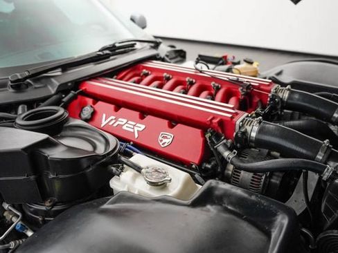 Used 2000 Dodge Viper GTS RWD image 41